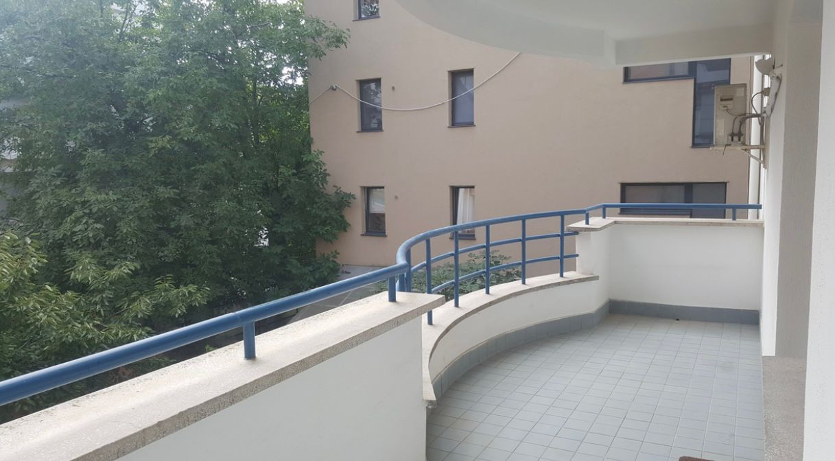 Inchirierez apartament 3 camere-Pipera