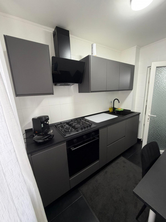 de inchiriat apartament 3 camere Zona Obor