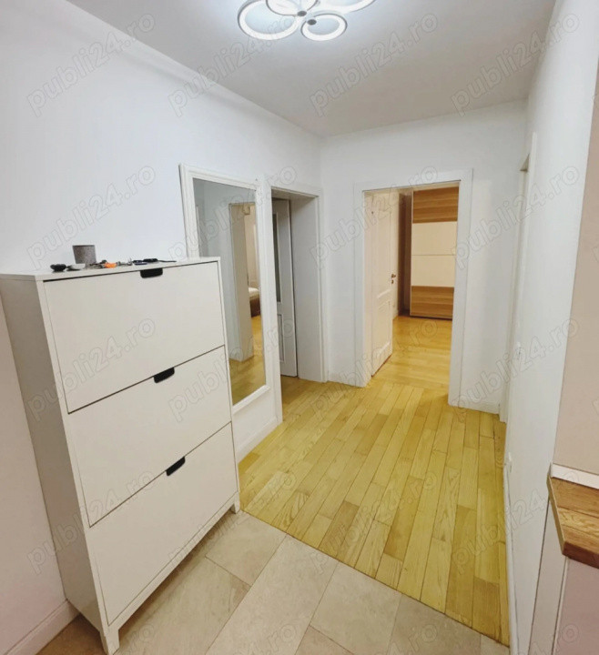 De inchiriat apartament decomandat cu 3 camere in Unirii 