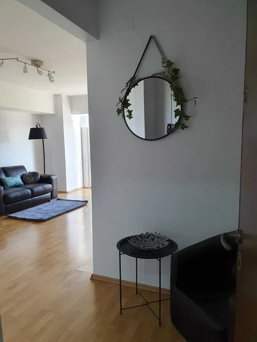 de inchiriat apartament decomandat cu 2 camere  in Pipera 