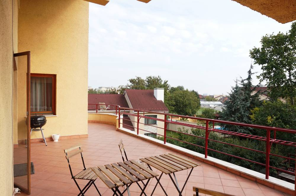 de inchiriat apartament 3 camere in vila; zoo Baneasa