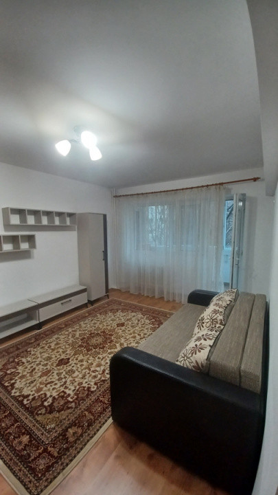 de inchiriat apartament 3 camere Colentina