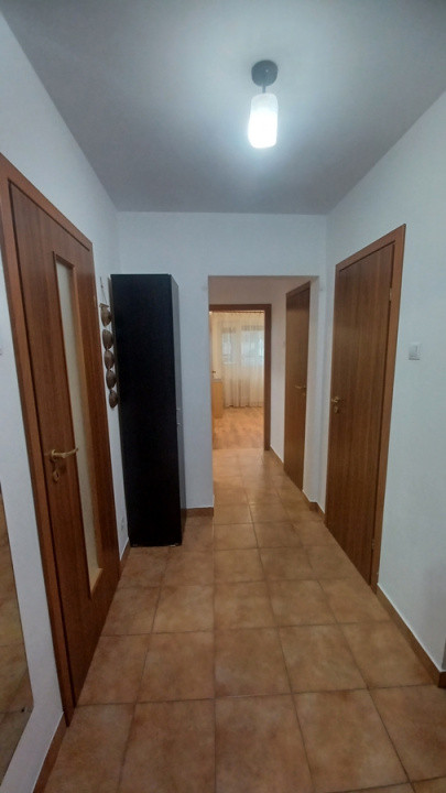 de inchiriat apartament 3 camere Colentina