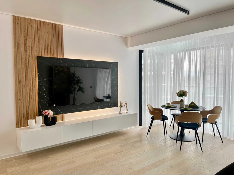 Inchiriere apartament 2 camere Yacht Kid