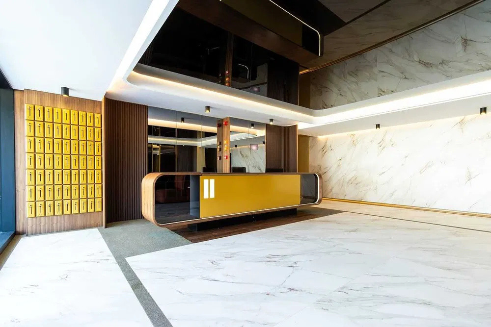 Inchiriere apartament 2 camere Yacht Kid