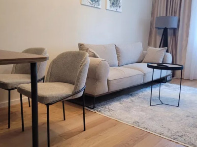 De inchiriat apartament cu 2 camere  in Complex Aviatiei Park