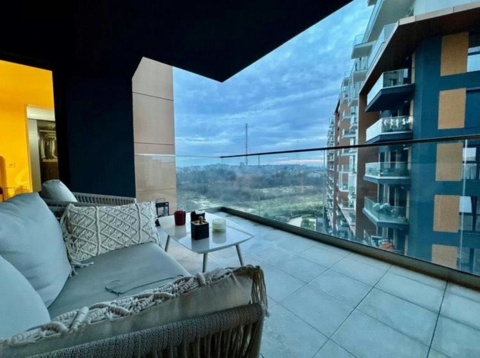 de inchiriat apartament 3 camere Piata Presei 