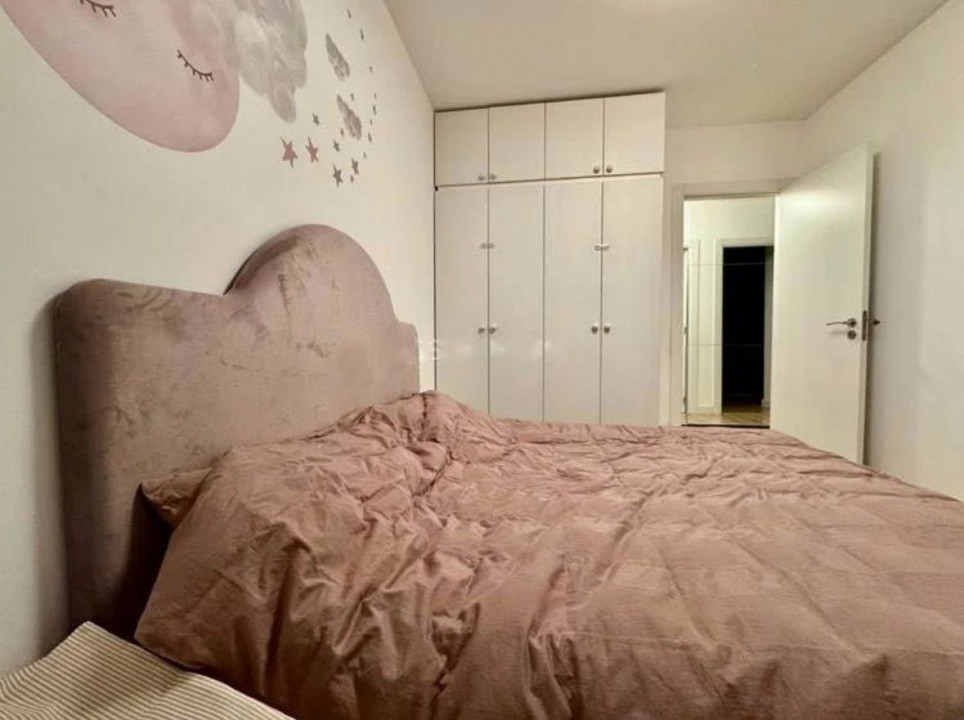 de inchiriat apartament 3 camere Piata Presei 