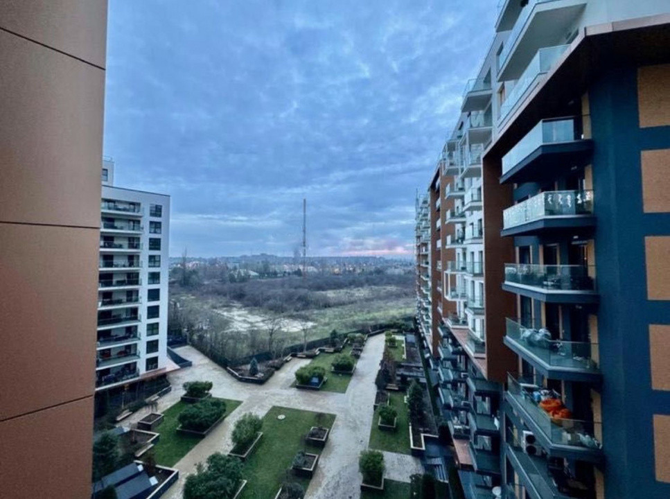 de inchiriat apartament 3 camere Piata Presei 