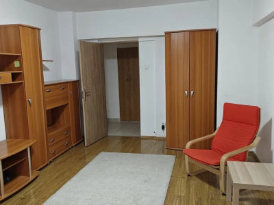 de inchiriat apartament decomandat cu 2 camere  in Giulesti 