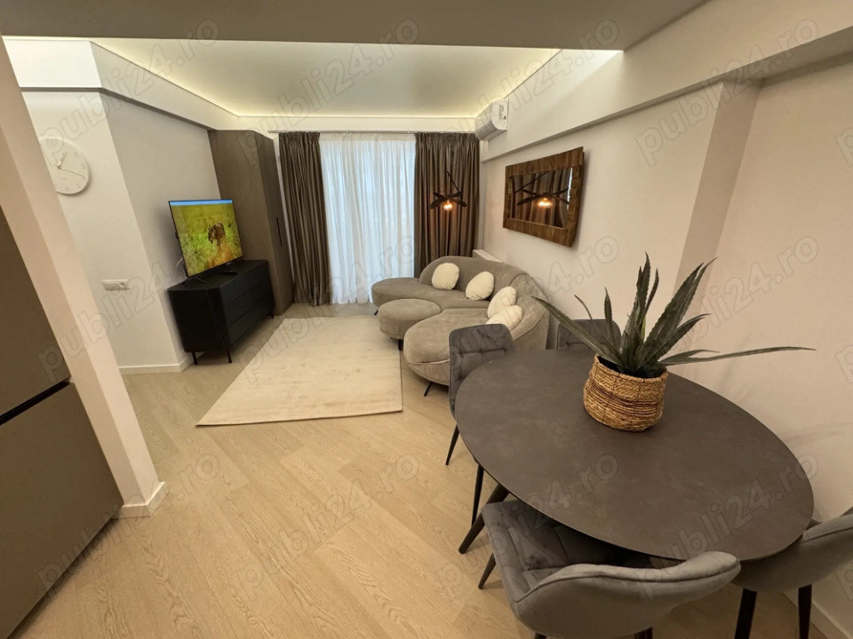 De inchiriat apartament 3 camere de lux în Cortină North