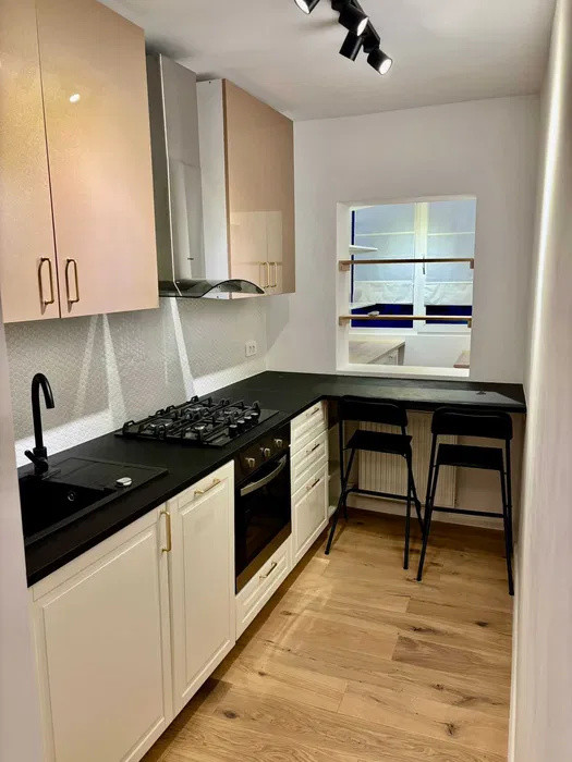 de inchiriat garsoniera Banu Manta