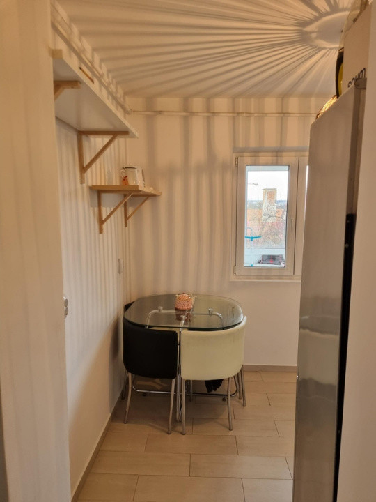 de inchiriat apartament decomandat cu 3 camere  in Pipera 