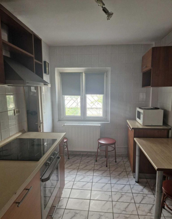 Apartament 2 camere, 62 mp, Decebal, parter, parcare inclusa, centrala