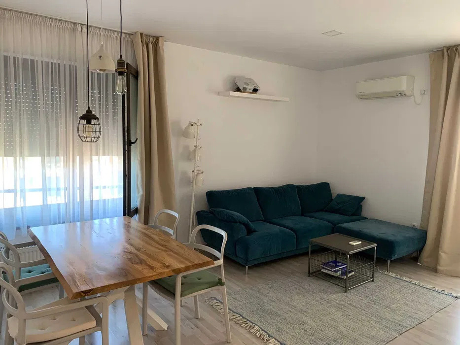 De inchiriat apartament cu 3 camere Onix Residence