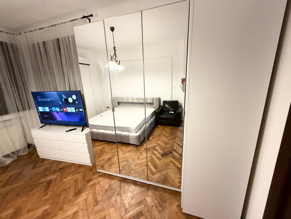 de inchiriat apartament 3 camere Stefan Cel Mare