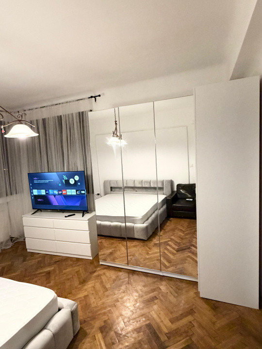 de inchiriat apartament 3 camere Stefan Cel Mare