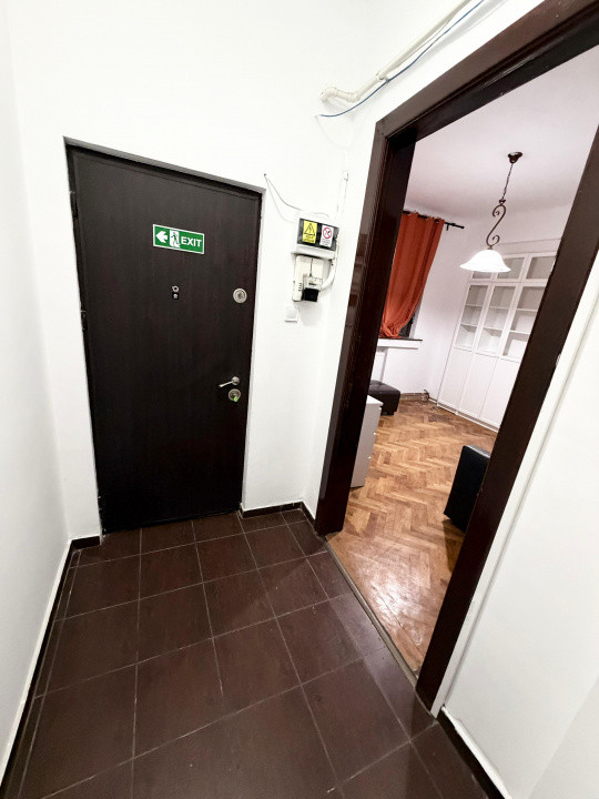 de inchiriat apartament 3 camere Stefan Cel Mare