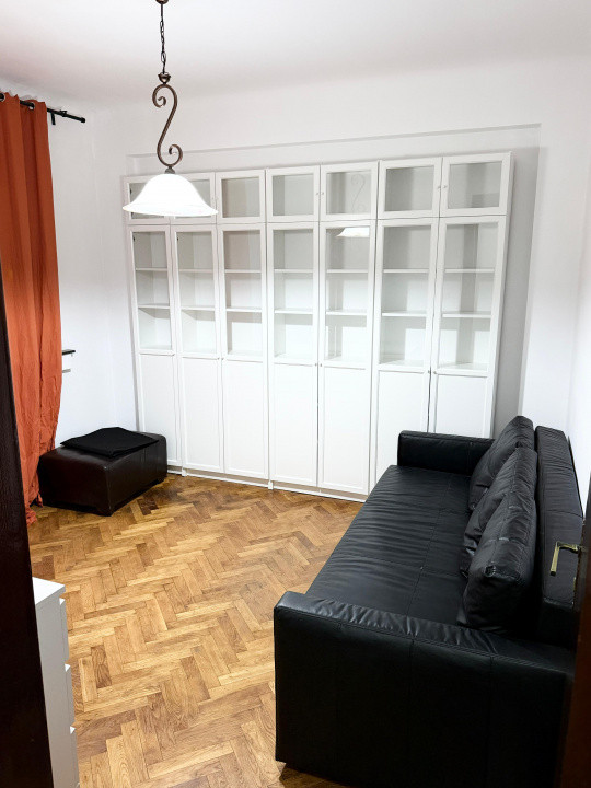 de inchiriat apartament 3 camere Stefan Cel Mare