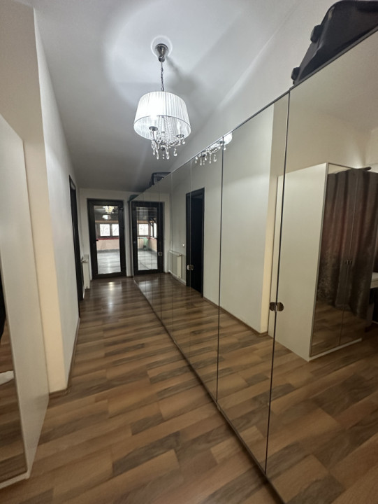 Vilă eleganta în zonă excelentă | Metrou Eroii Revoluției |Parcul Carol 