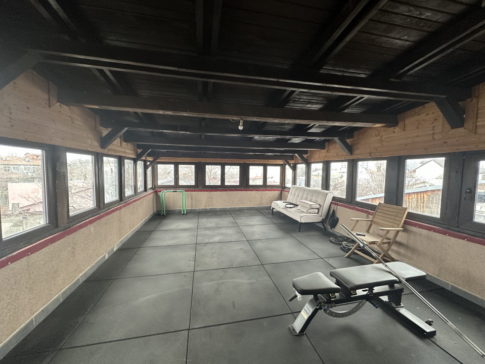 Vilă eleganta în zonă excelentă | Metrou Eroii Revoluției |Parcul Carol 