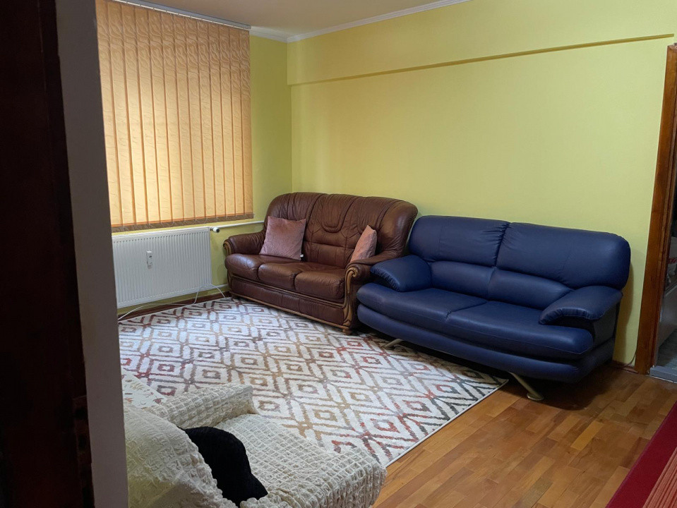 de inchiriat apartament 3 camere zona Arena Nationala