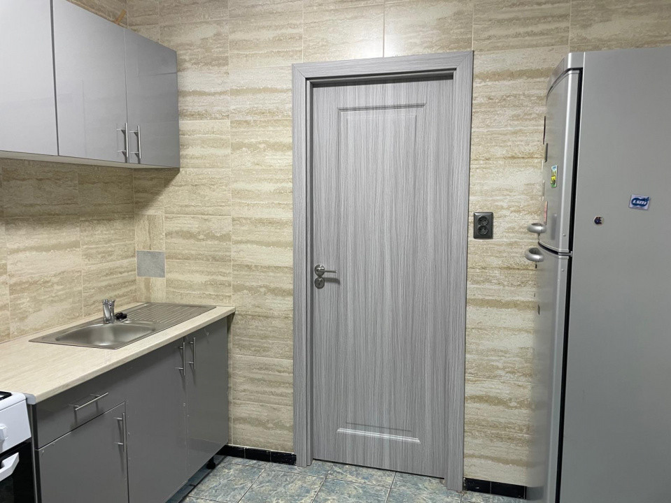 de inchiriat apartament 3 camere zona Arena Nationala