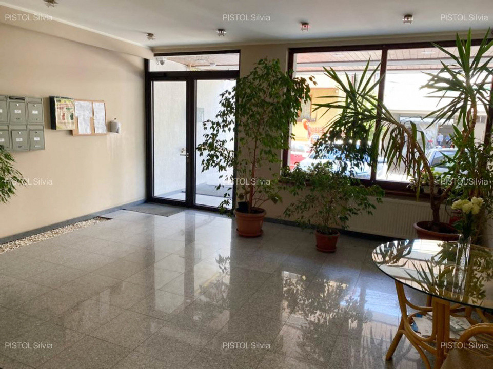 Inchiriere apartament 3 camere Aviatiei | 105 mp | 2 balcoane