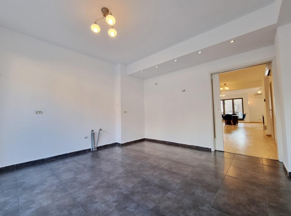 Apartament tip duplex de vânzare in Dorobanți