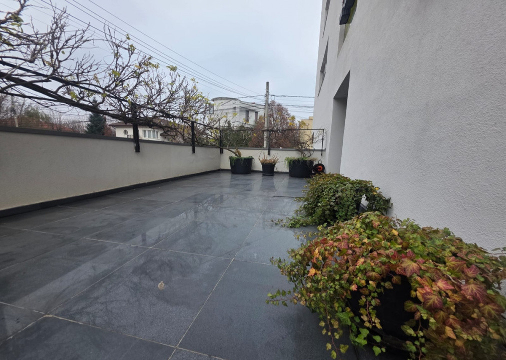 Inchiriere 2 camere Pipera – spatiu mare 93 mp | gradina si terasa