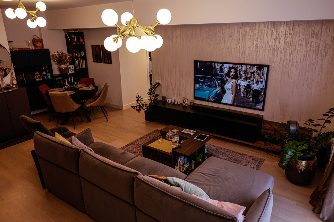 Apartament 3 camere | De vanzare | Piata Presei | Petrom City | Baneasa