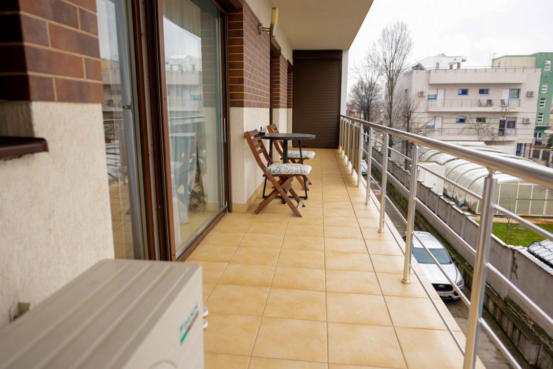 Apartament 3 camere | De vanzare | Piata Presei | Petrom City | Baneasa