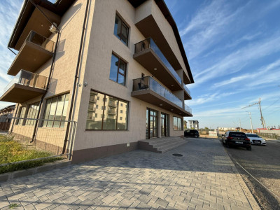 Spatiu comercial 195mp-Dobroesti