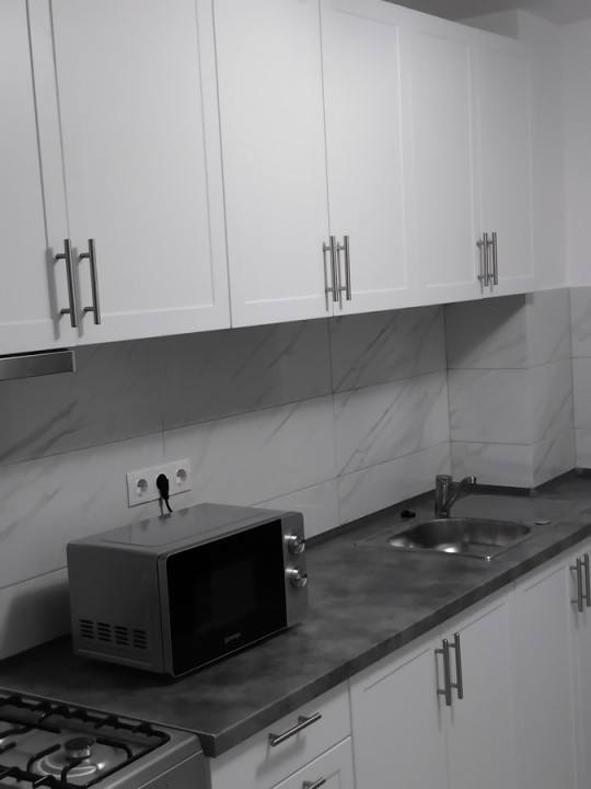 de inchiriat apartament decomandat cu 2 camere zona Iancului 