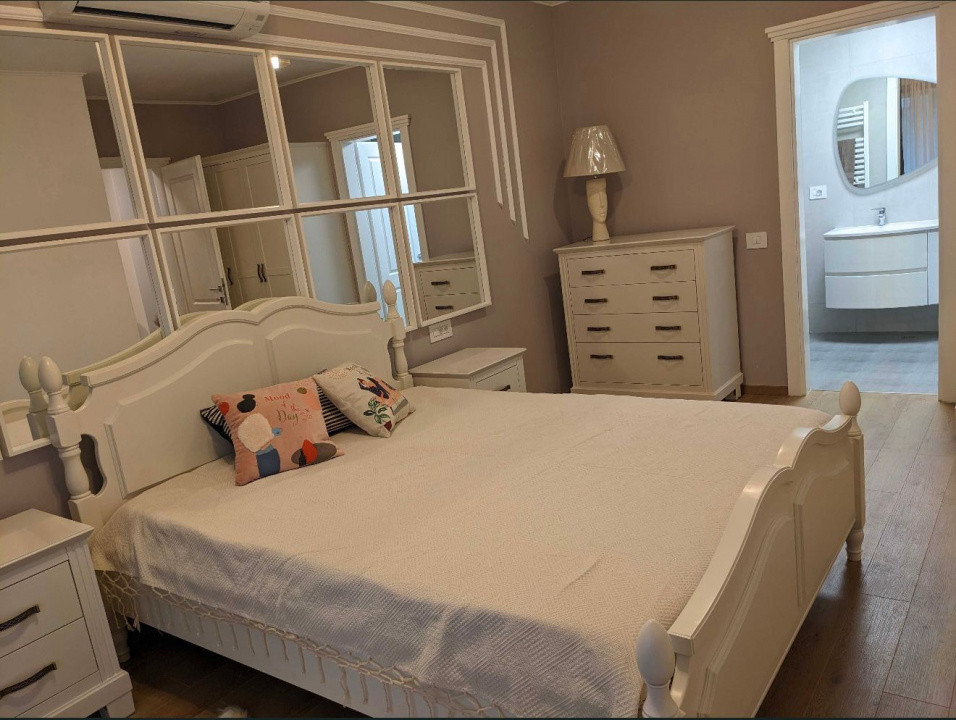 de inchiriat apartament decomandat cu 3 camere  in Baneasa 