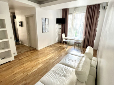 de inchiriat apartament decomandat cu 3 camere  in Aviatiei 