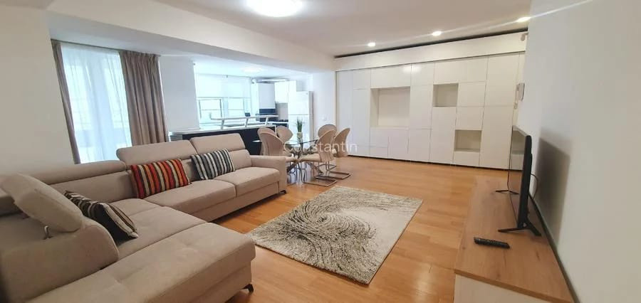 Inchiriere apartament 3 camere Zona Nord – terasa, gradina, parcare