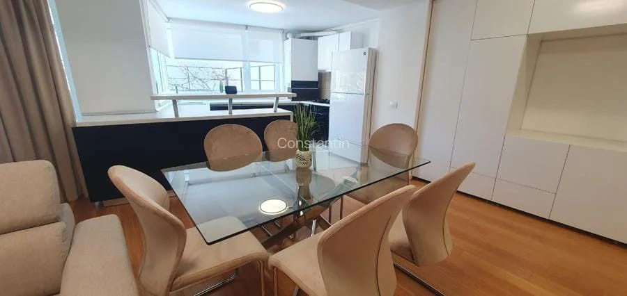 Inchiriere apartament 3 camere Zona Nord – terasa, gradina, parcare