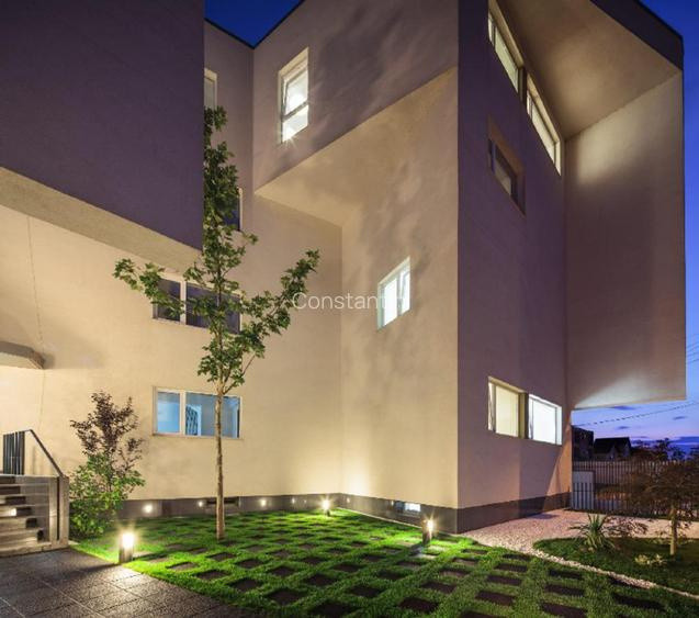 Inchiriere apartament 3 camere Zona Nord – terasa, gradina, parcare