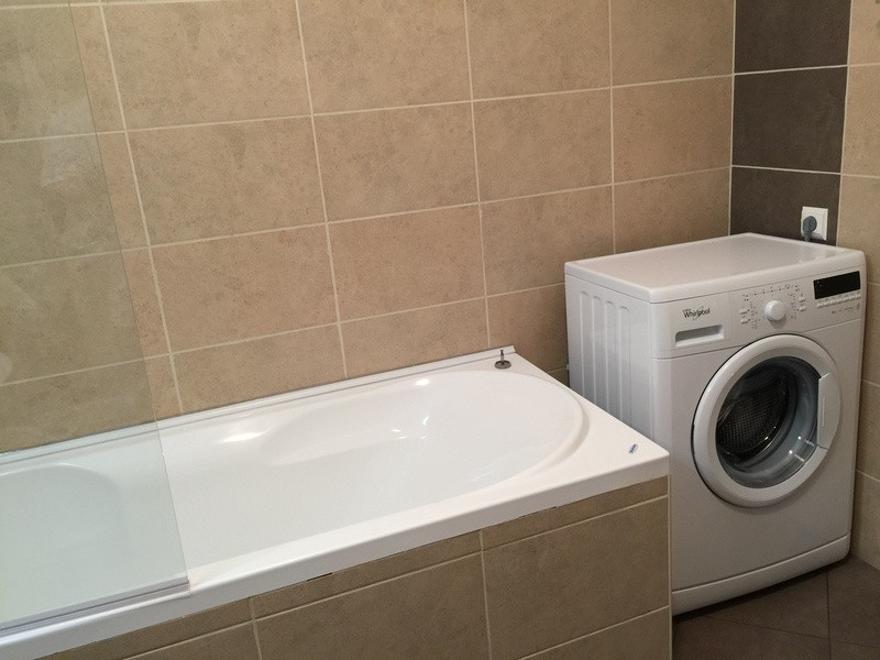 de inchiriat apartament decomandat cu 2 camere  in Obor 