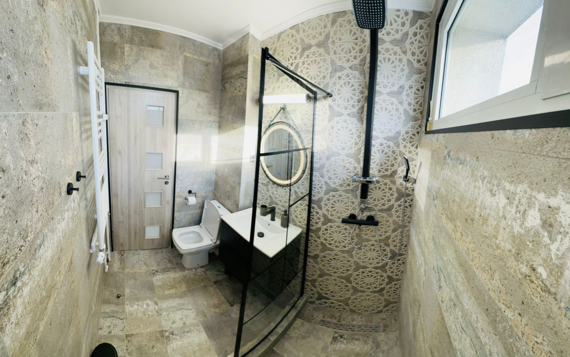 3 Camere Floreasca – Vedere Panoramică și Acces Direct în Parc