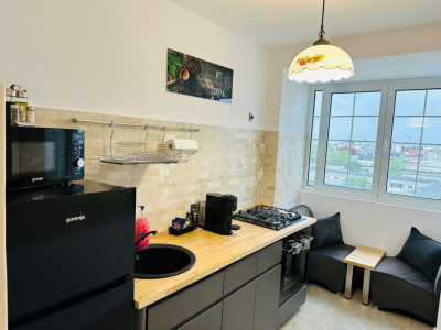 3 Camere Floreasca – Vedere Panoramică și Acces Direct în Parc