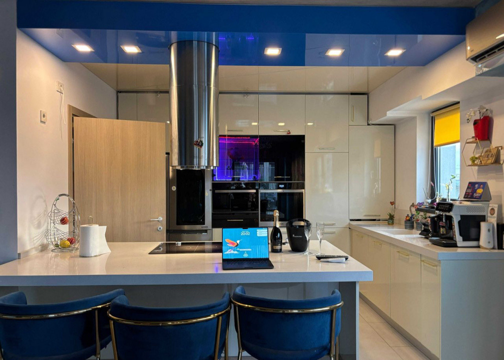 Penthouse 3 camere la prima inchiriere | 100 mp | 2 locuri de parcare | 3 terase