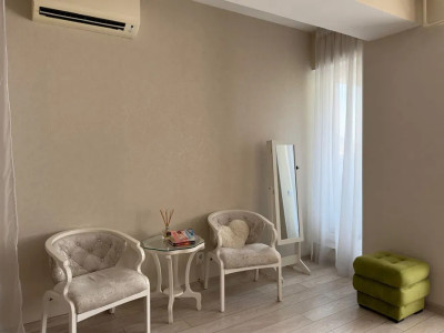 de inchiriat apartament 2 camere modern/Zona 13 septembrie/Palatul Parlamentului