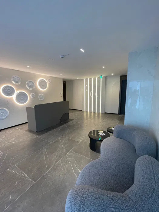 de inchiriat apartament 2 camere One Lake Club 