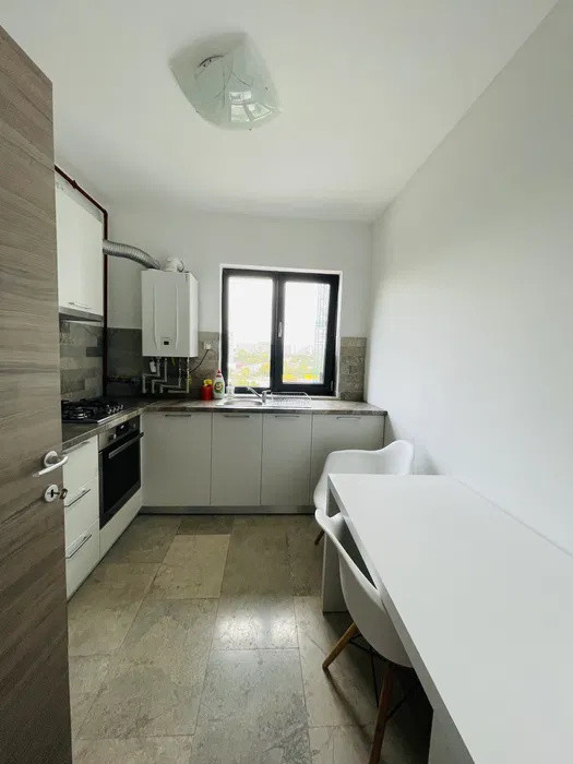 de inchiriat apartament decomandat cu 2 camere in Vitan Residence 