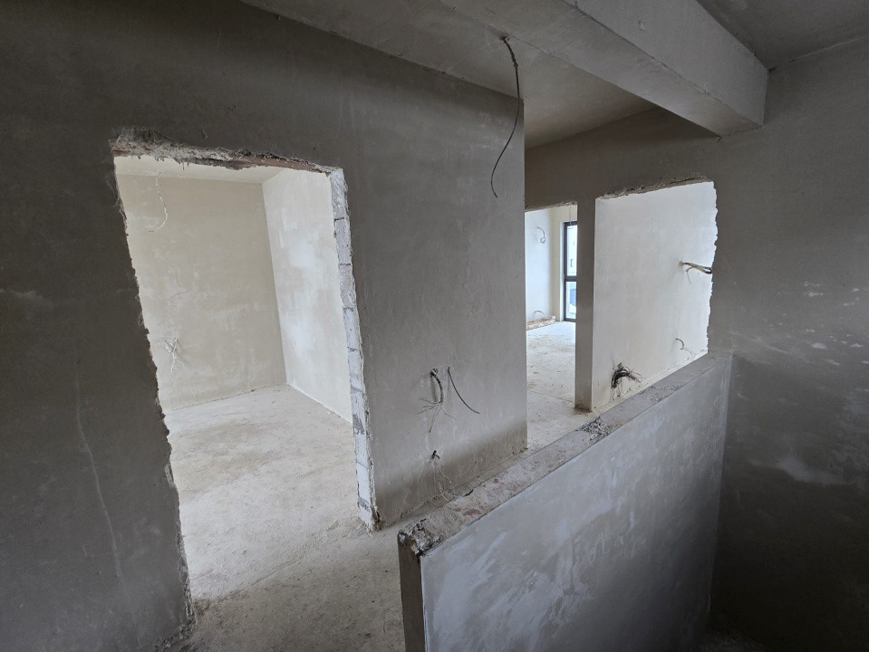 Vila 5 camere Tunari de vanzare