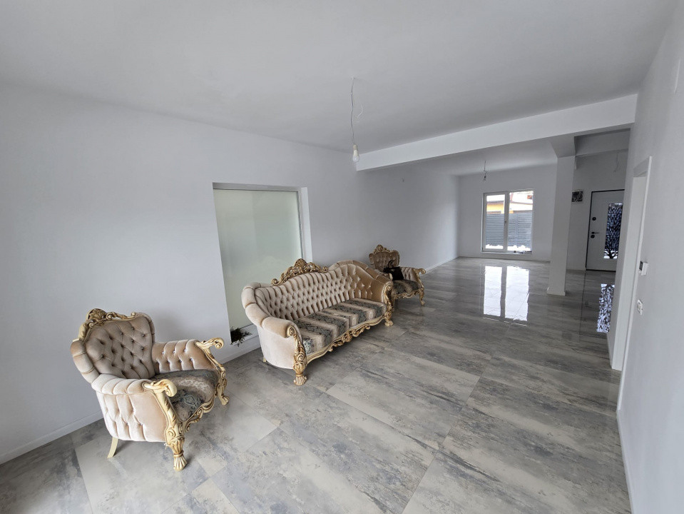 Vila 4 camere Premium Voluntari de vanzare