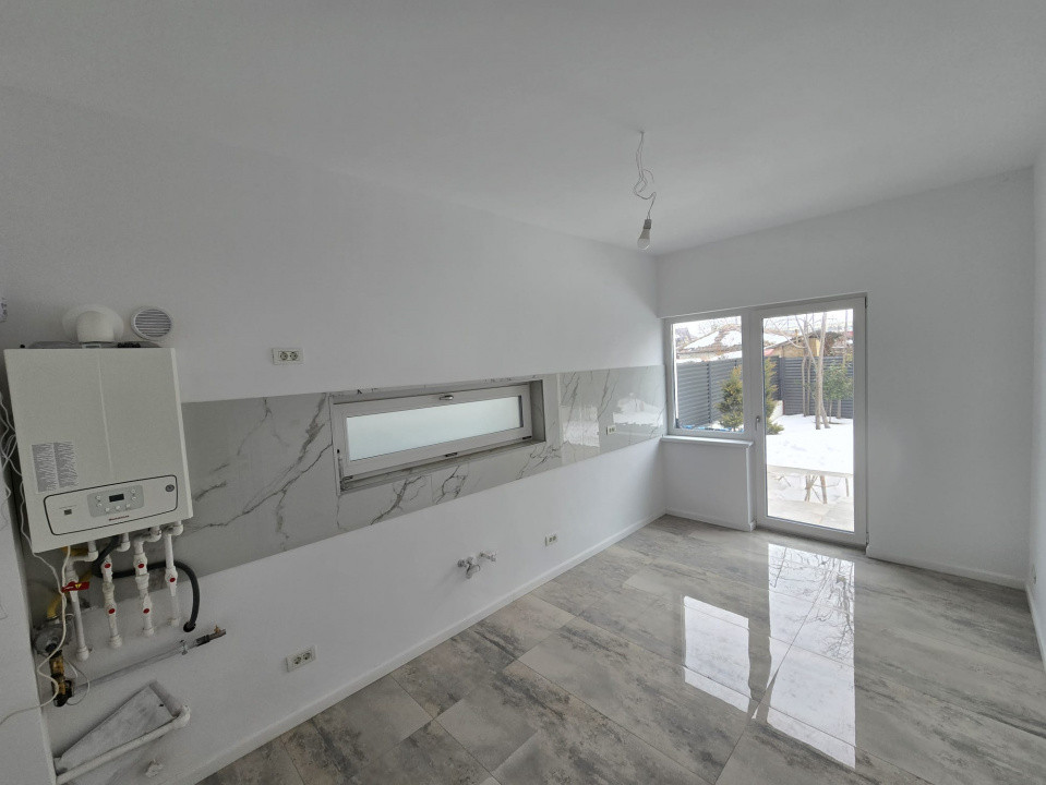 Vila 4 camere Premium Voluntari de vanzare