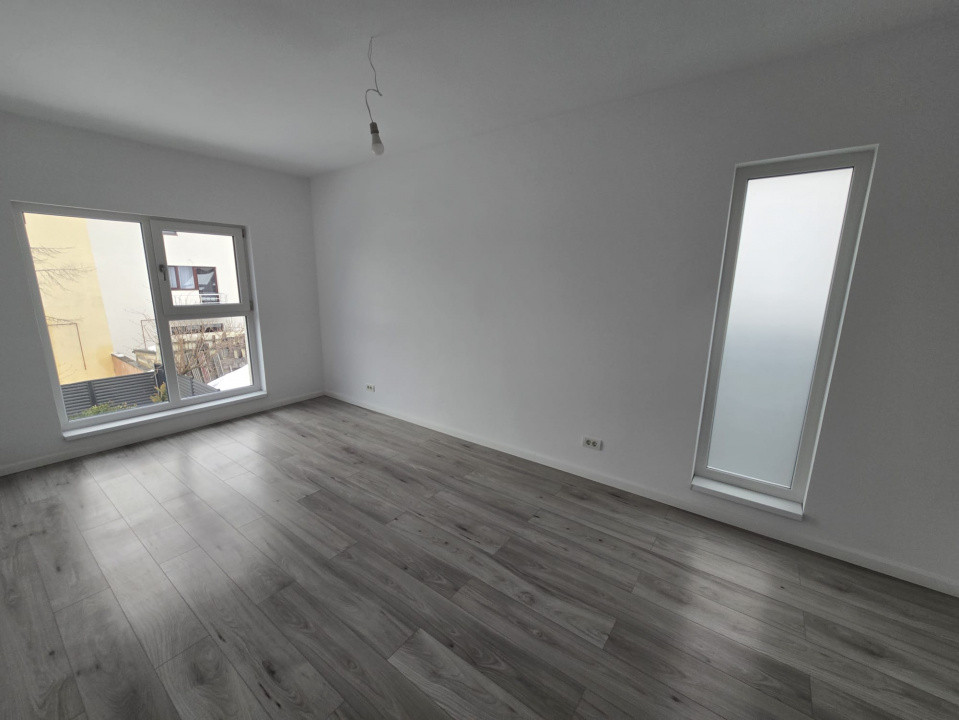 Vila 4 camere Premium Voluntari de vanzare